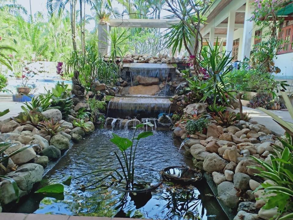 Ekman Garden Resort Sichon Exteriör bild